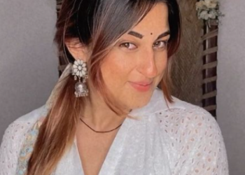 Jasmine Babbar recounts police arriving at her door following loud fireworks, presuming a possible gunshot incident: Exclusive Interview.