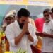 Suriya Weeps Profoundly at Vijayakanth’s Gravesite