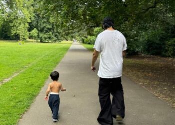 Sonam Kapoor and Anand Ahuja’s son Vayu enjoys a cute park stroll with ‘mama’ Harsh Varrdhan Kapoor!