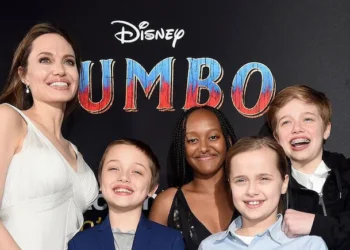 Angelina Jolie Says, “Devoted To My 6 Kids. Nothing Else Matters Apart From Motherhood”