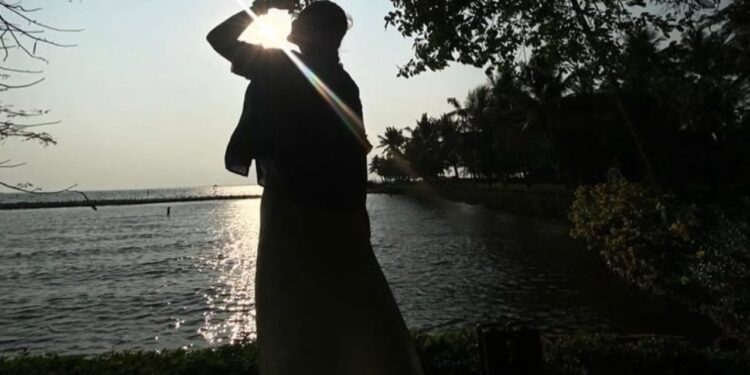 Meet actor who worked with Salman Khan, Shah Rukh Khan