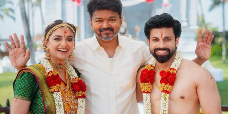 Keerthy Suresh and Antony Thattil pose with their ‘Icon’ Thalapathy Vijay post Goan wedding