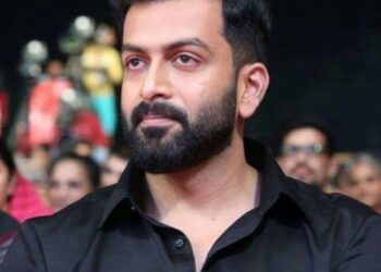 why prithivi called him as accidental director?