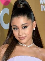 Is Ariana Grande experiencing multiple mental health?